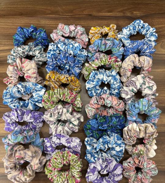 Peck Of 10 Pieces, Repurposed/Upcycled/Vintage Fabric Hair Scrunchies, Ponytail Holder, Print Band, Accessories, Sustainable Fabrics